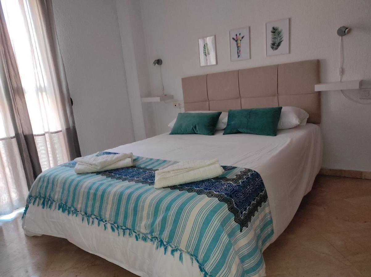 Apartamento Huelva-Centro La Merced WIFI 300MB Exterior foto